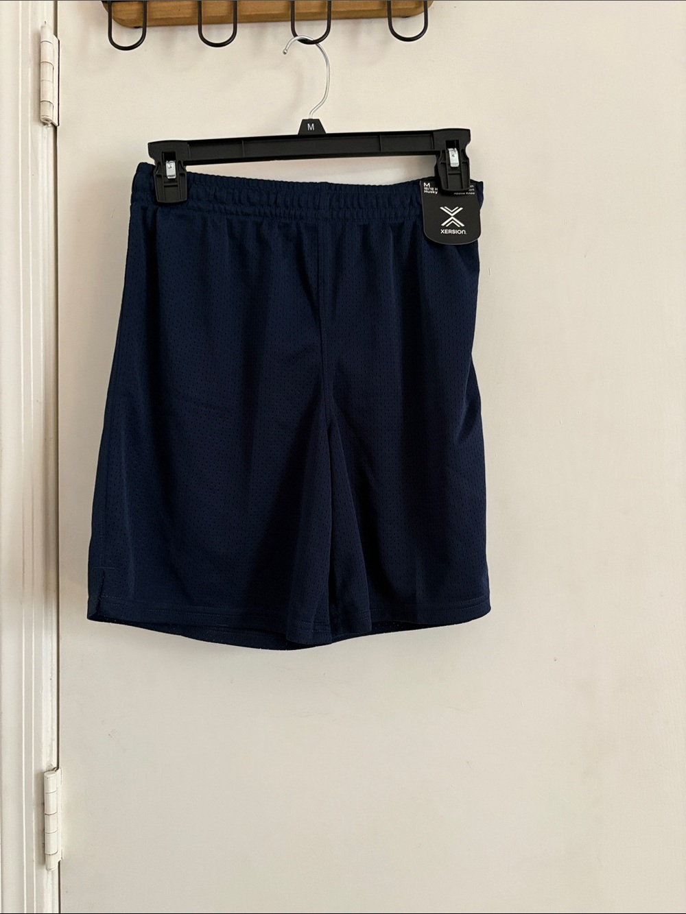 Xersion Boy’s Navy Athletic Mesh Shorts Size M 10/12 Husky NWT